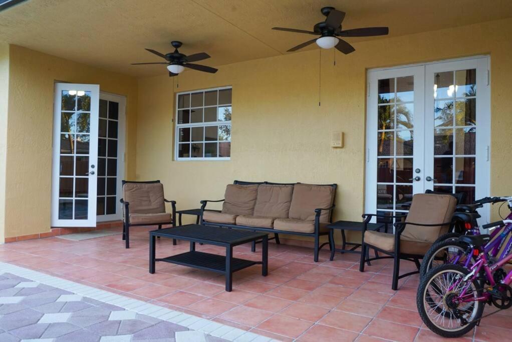New Luxury Vacation Dream Rental- Sleeps 15! Miami Kültér fotó