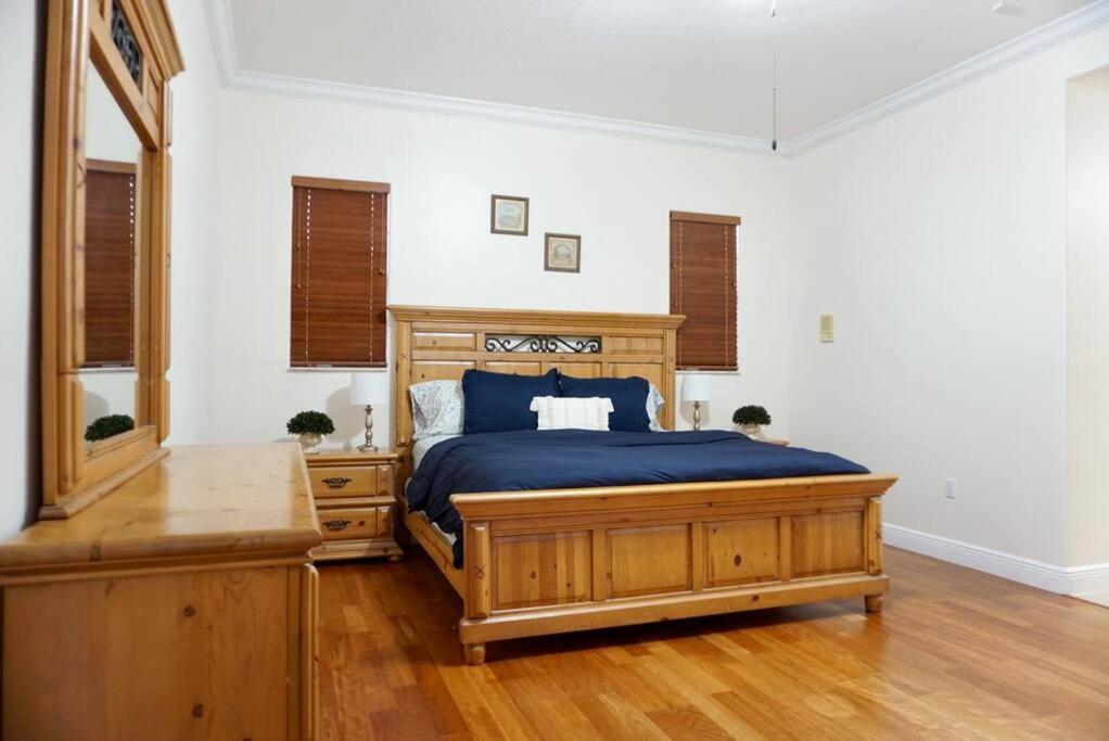 New Luxury Vacation Dream Rental- Sleeps 15! Miami Kültér fotó