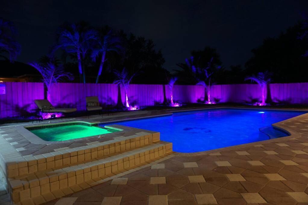 New Luxury Vacation Dream Rental- Sleeps 15! Miami Kültér fotó