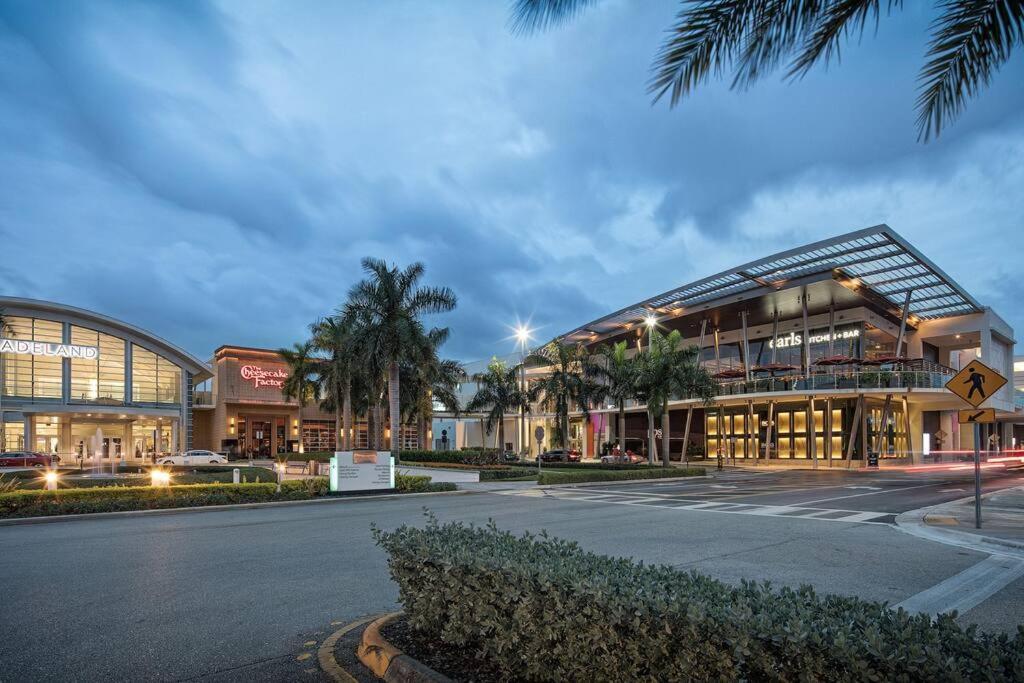 New Luxury Vacation Dream Rental- Sleeps 15! Miami Kültér fotó